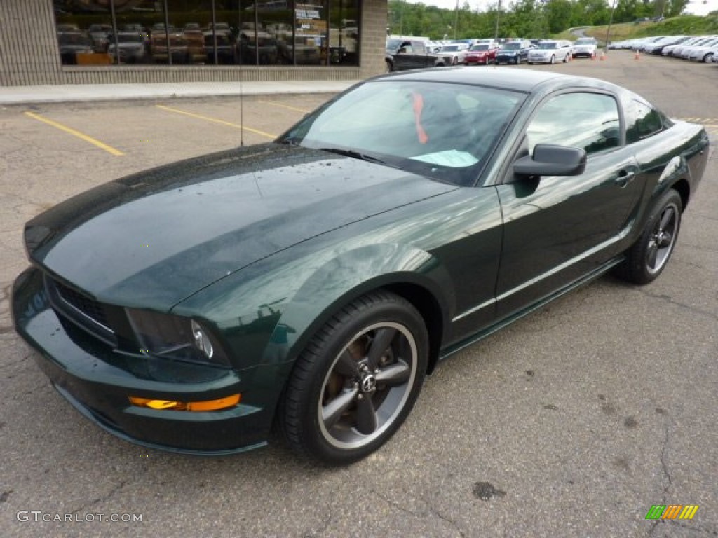 2008 Mustang Bullitt Coupe - Highland Green Metallic / Dark Charcoal photo #8