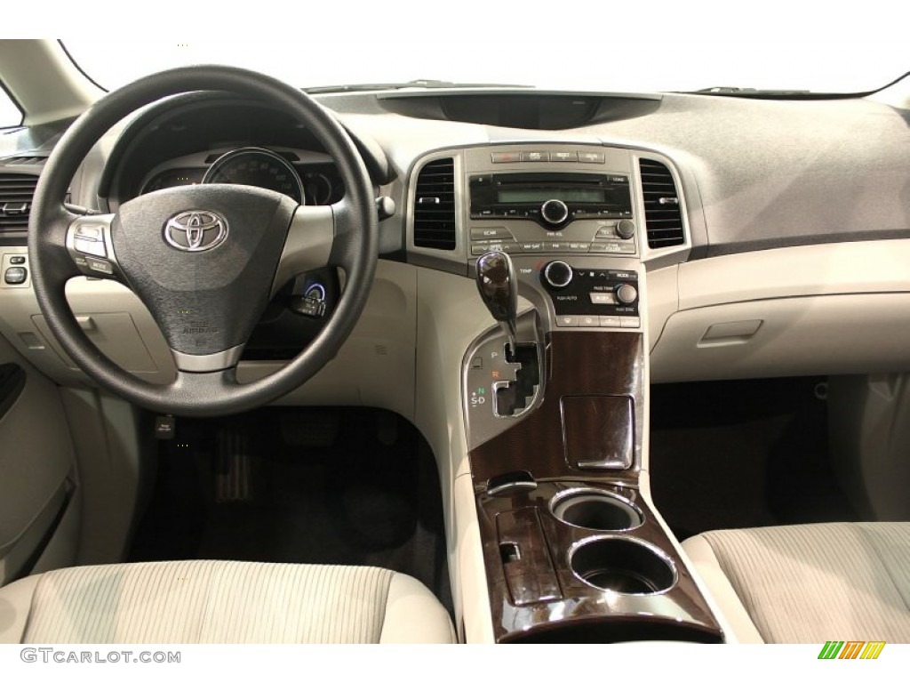 2009 Toyota Venza AWD Gray Dashboard Photo #50866921