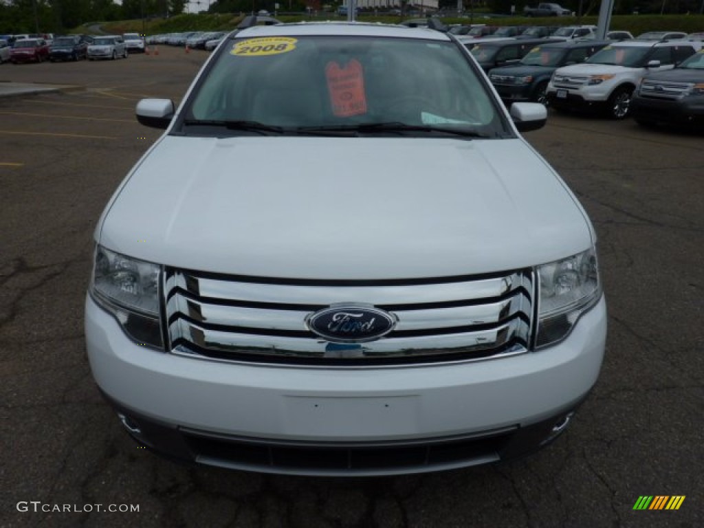 2008 Taurus X SEL AWD - Oxford White / Camel photo #7