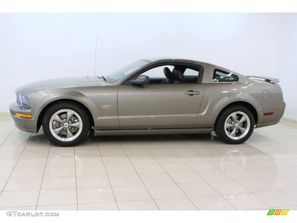 Mineral Grey Metallic 2005 Ford Mustang GT Premium Coupe Exterior Photo #50867512