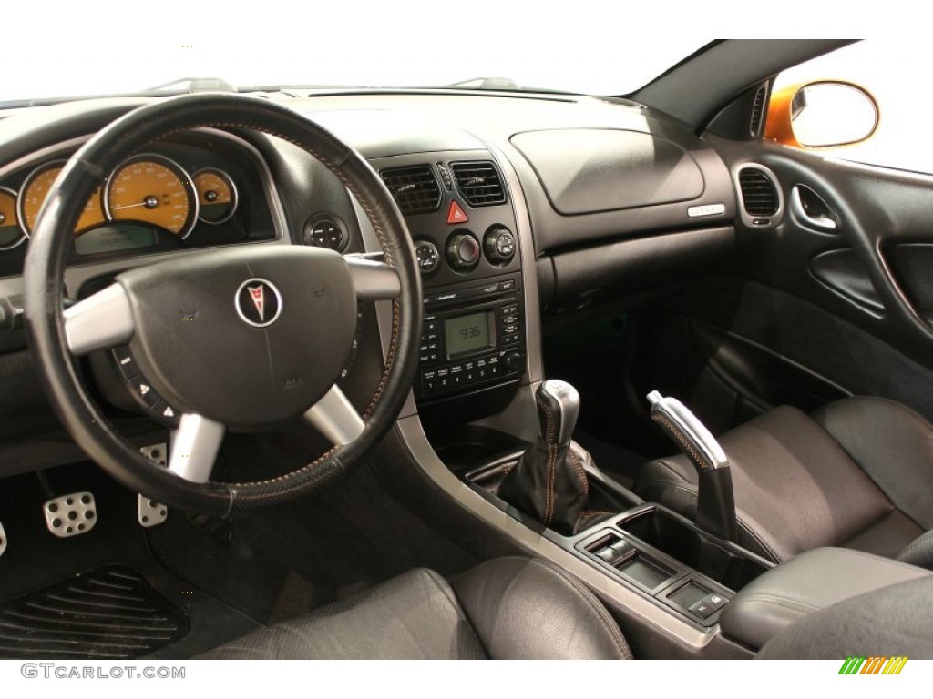 2006 Pontiac GTO Coupe Black Dashboard Photo #50867938