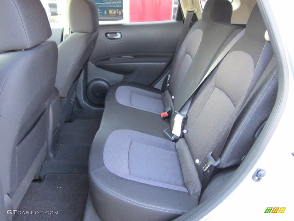 2011 Rogue SV AWD - Frosted Steel Metallic / Black photo #4