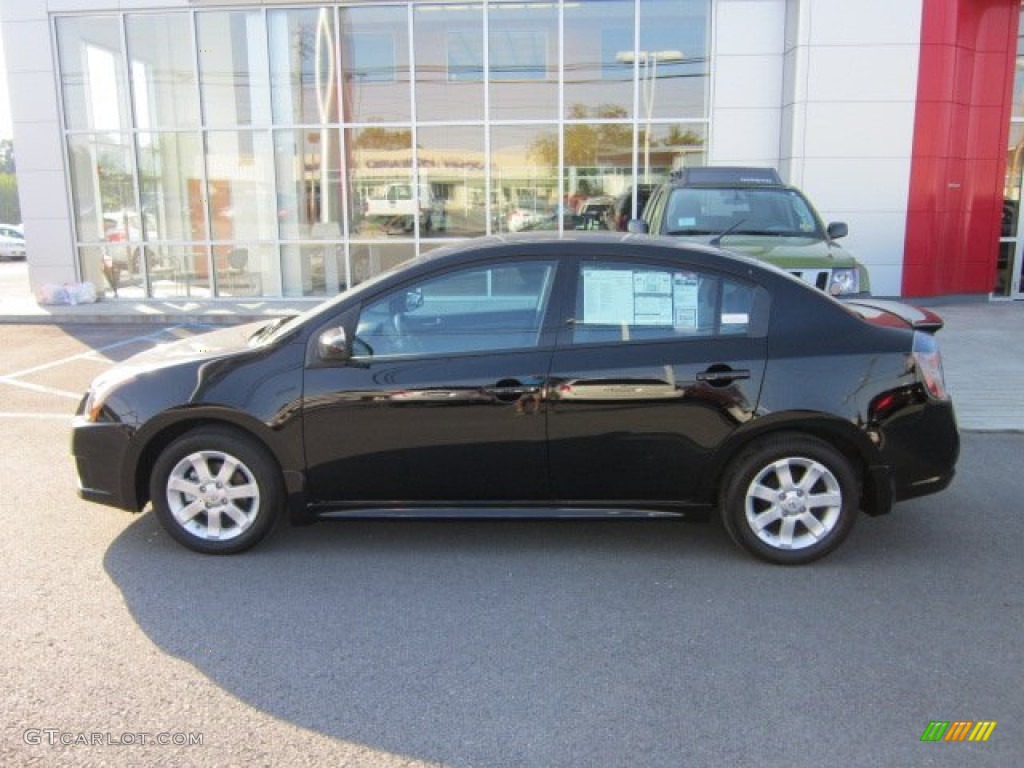 2011 Sentra 2.0 SR - Super Black / Charcoal photo #2