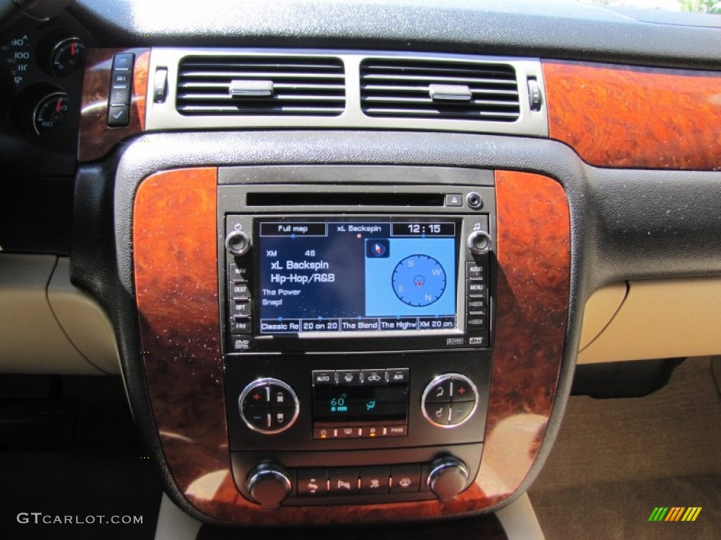 2008 Chevrolet Suburban 1500 LTZ 4x4 Controls Photo #50871088