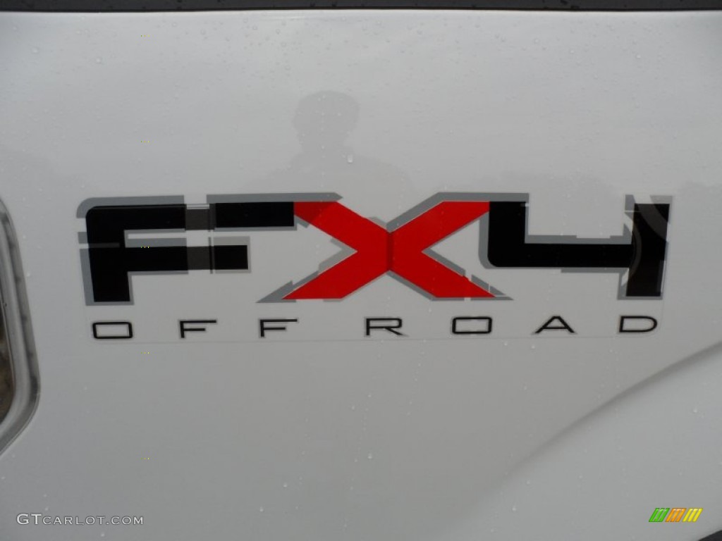 2010 F150 FX4 SuperCrew 4x4 - Oxford White / Black photo #21