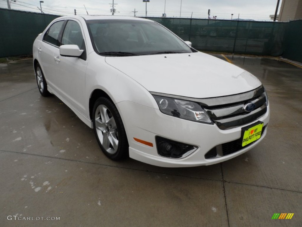 White Platinum Tri-Coat Ford Fusion