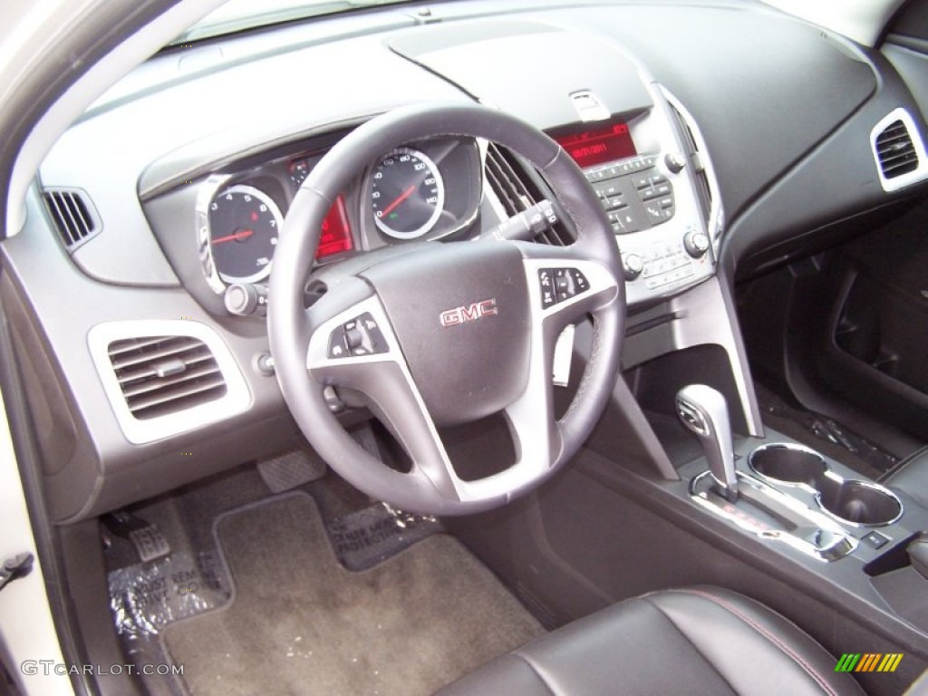 2010 GMC Terrain SLT Jet Black Dashboard Photo #50872585