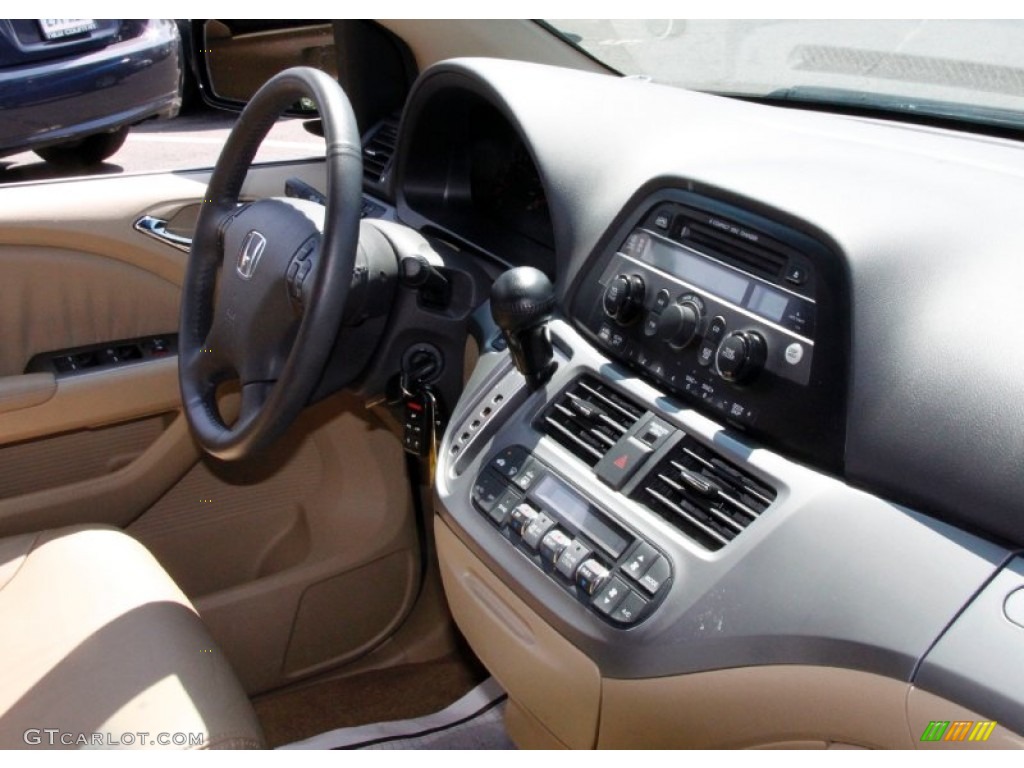 2009 Honda Odyssey EX-L Controls Photo #50873587