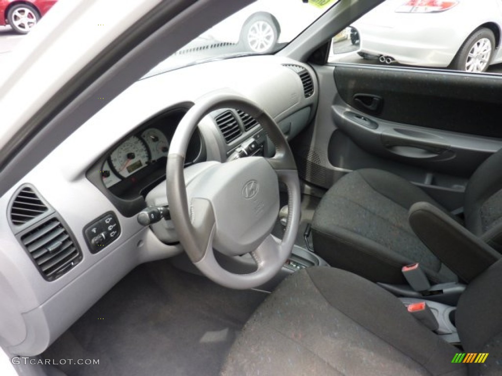 2003 Hyundai Accent GT Coupe Interior Color Photos