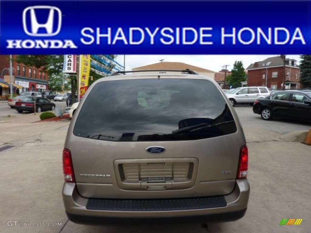 2004 Freestar SES - Arizona Beige Metallic / Pebble Beige photo #3