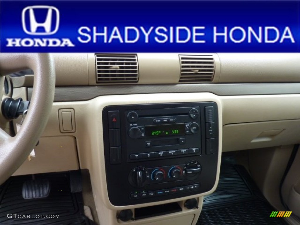 2004 Freestar SES - Arizona Beige Metallic / Pebble Beige photo #9