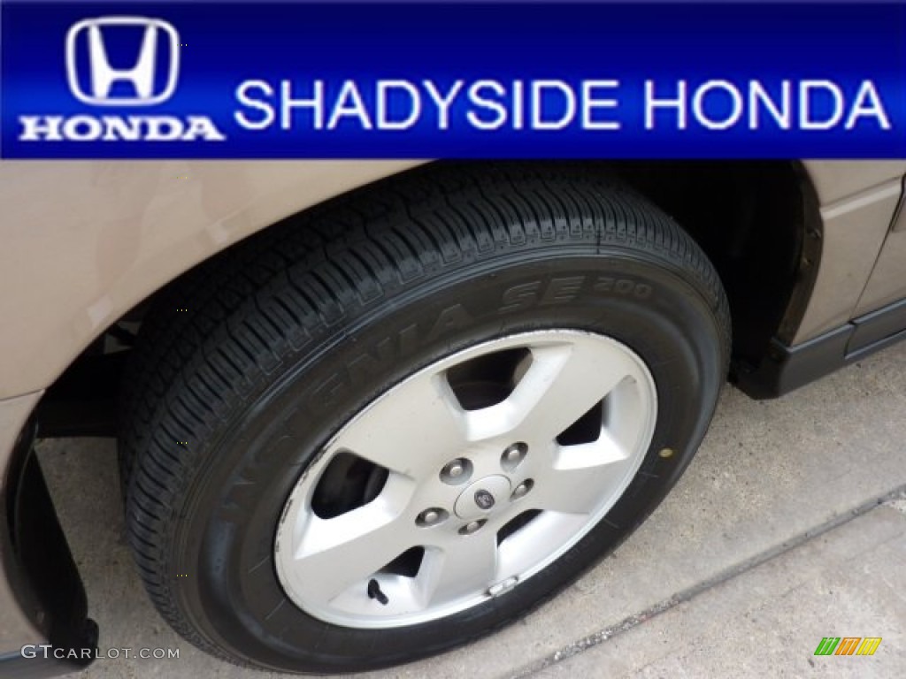 2004 Freestar SES - Arizona Beige Metallic / Pebble Beige photo #12