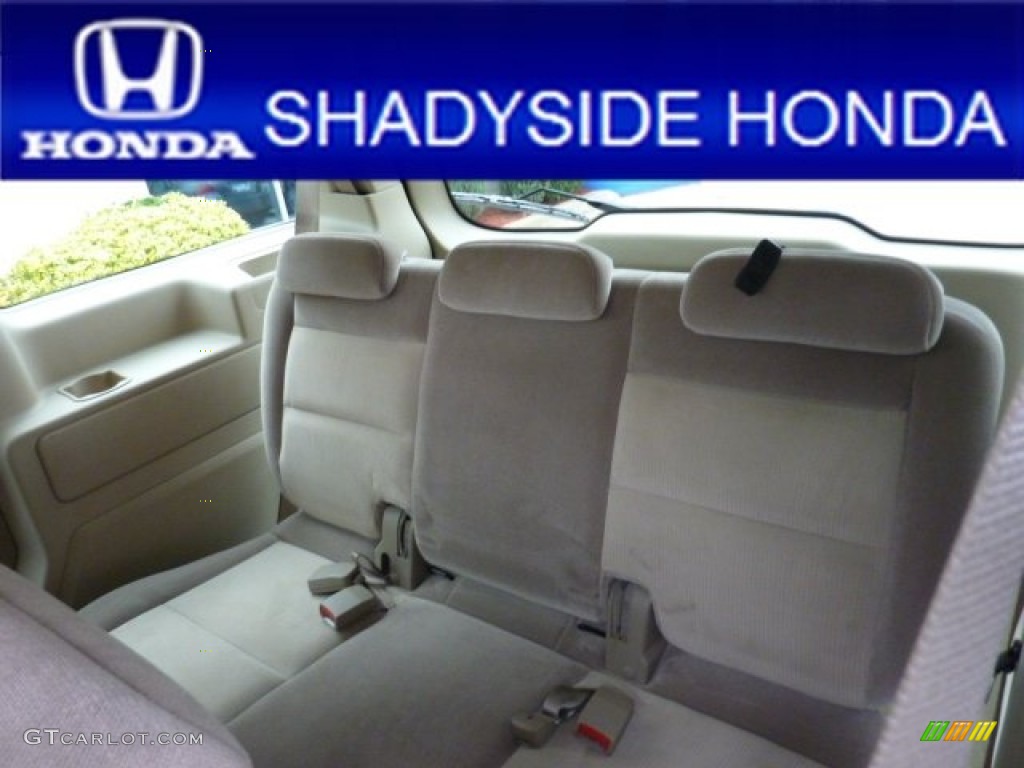 2004 Freestar SES - Arizona Beige Metallic / Pebble Beige photo #13