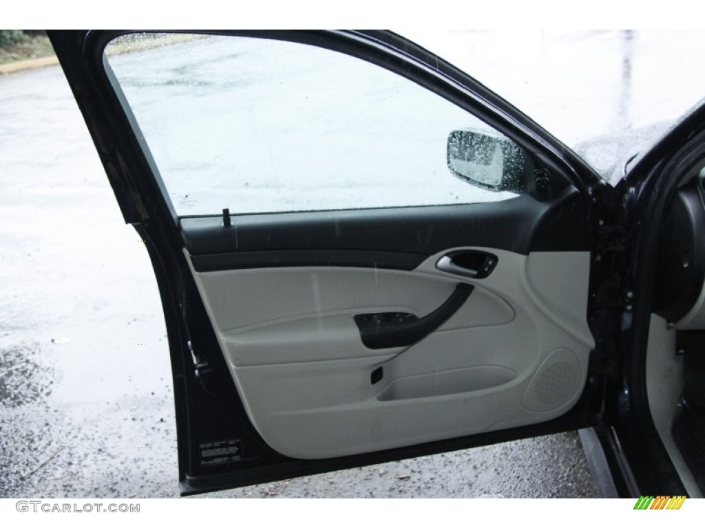 2005 Saab 9-3 Linear Sport Sedan Parchment Door Panel Photo #50877529