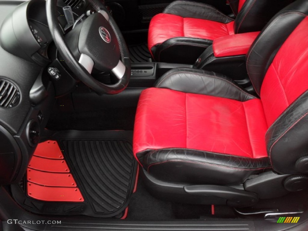 Black/Red Interior 2003 Volkswagen New Beetle GLS 1.8T Coupe Photo #50878324