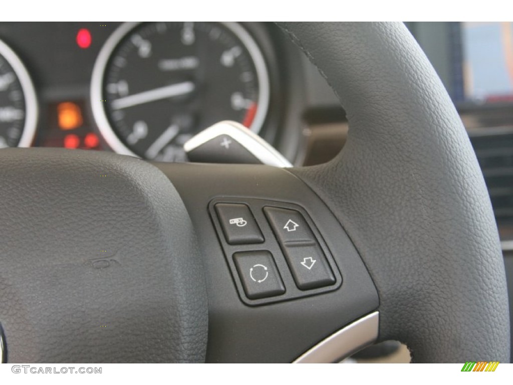 2011 3 Series 335d Sedan - Deep Sea Blue Metallic / Beige Dakota Leather photo #26