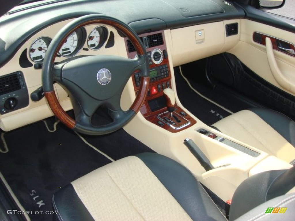 Sienna Beige Interior 2004 Mercedes-Benz SLK 320 Roadster Photo #50879188