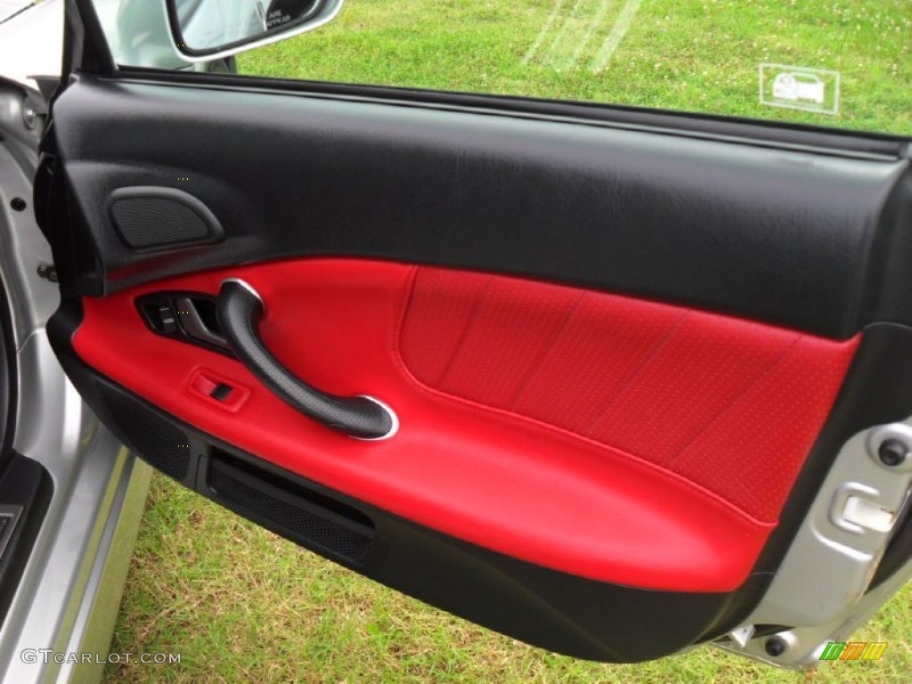 2005 Honda S2000 Roadster Red/Black Door Panel Photo #50879695
