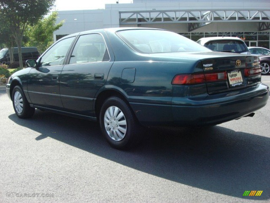 1998 Camry LE - Dark Green Metallic / Oak photo #4