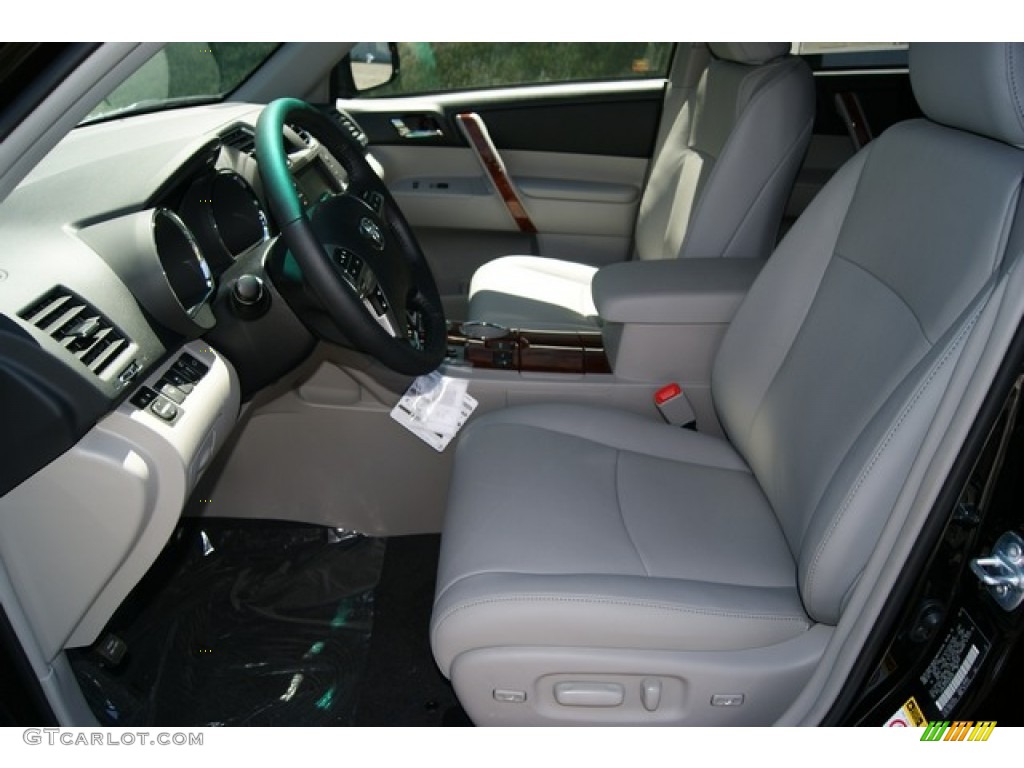 2011 Highlander Limited 4WD - Black / Ash photo #5
