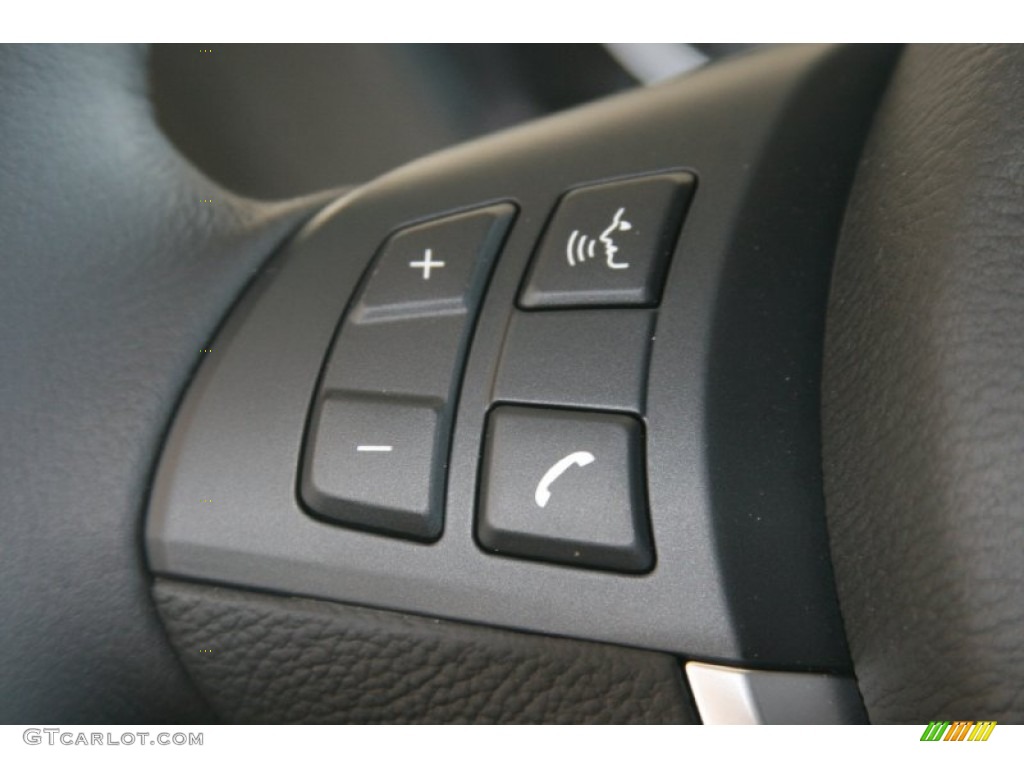 2012 BMW X5 xDrive50i Controls Photo #50880361