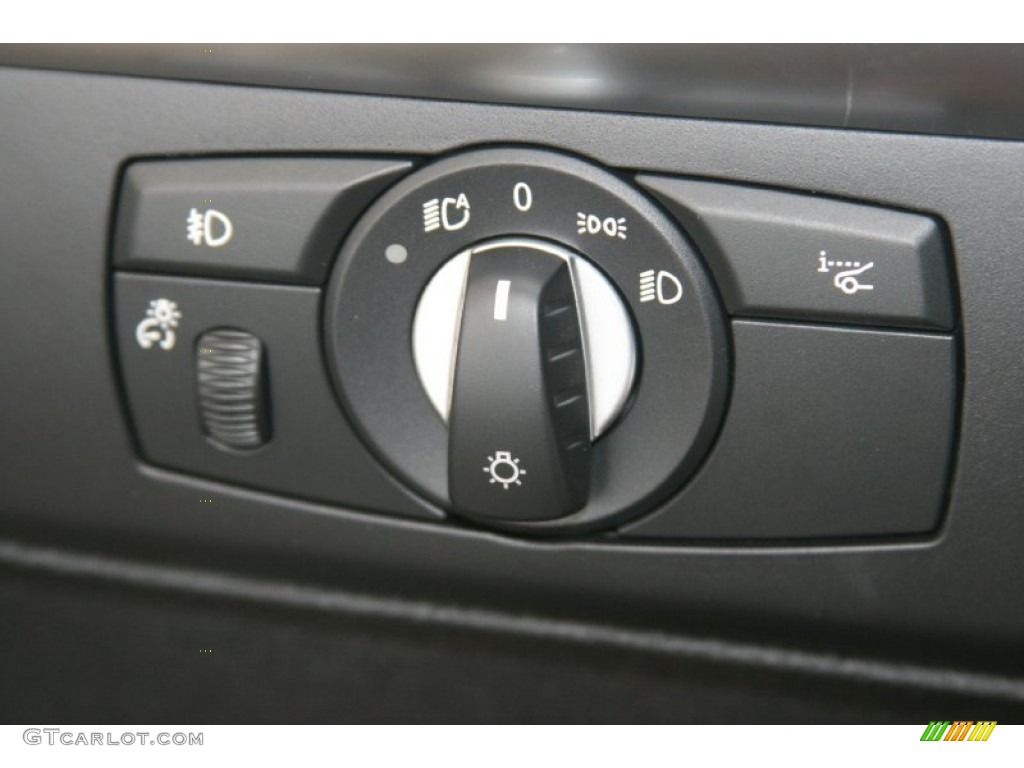 2012 BMW X5 xDrive50i Controls Photo #50880373