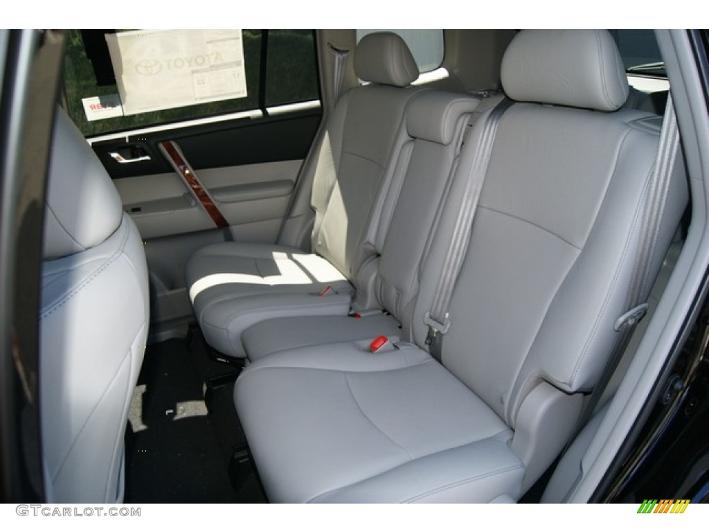2011 Highlander Limited 4WD - Black / Ash photo #10