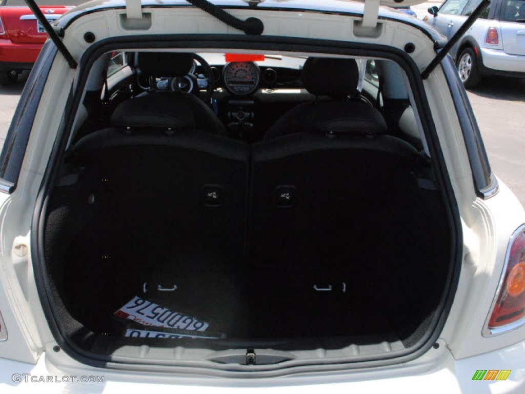 2009 Cooper S Hardtop - Pepper White / Checkered Carbon Black/Black photo #11