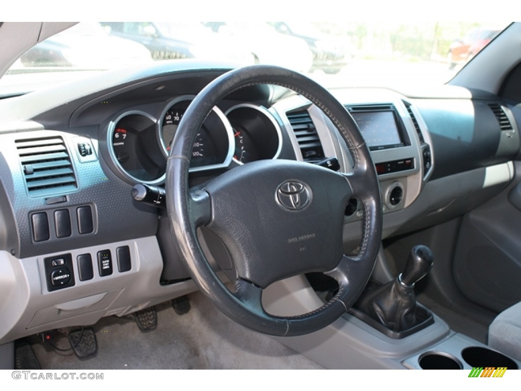 Graphite Gray Interior 2005 Toyota Tacoma TRD Access Cab 4x4 Photo #50881180