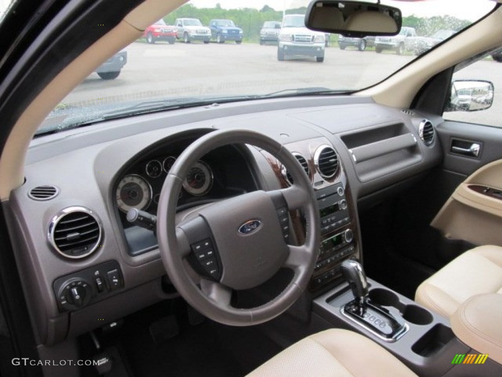 2008 Ford Taurus X Eddie Bauer AWD Camel Dashboard Photo #50882365
