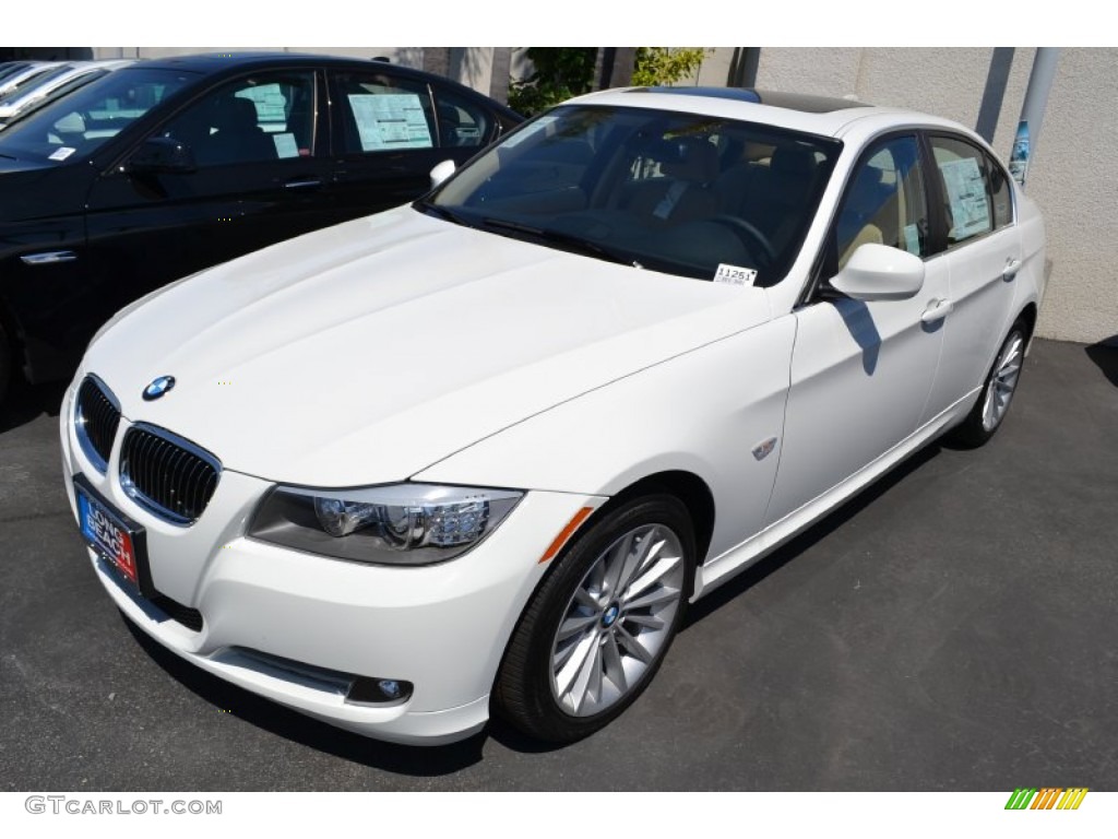 2011 3 Series 335d Sedan - Alpine White / Beige Dakota Leather photo #5