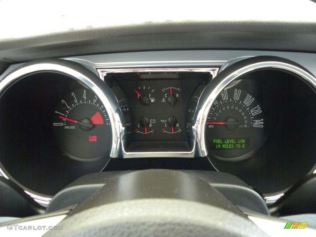 2008 Ford Mustang GT Premium Coupe Gauges Photo #50887651