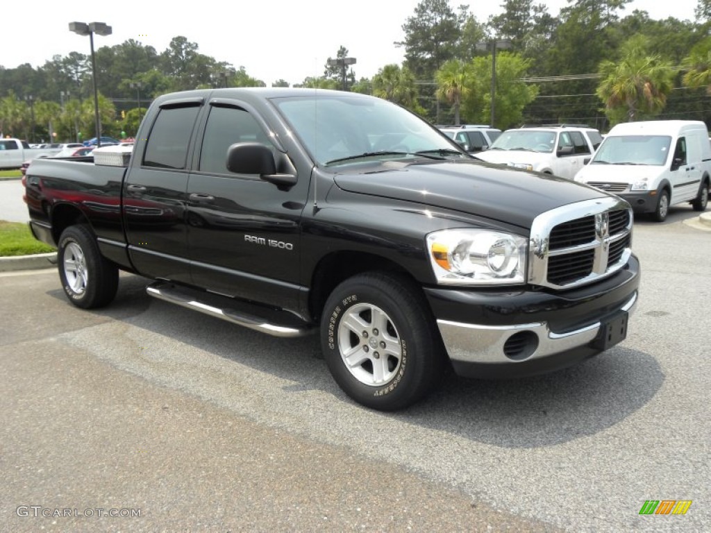 2007 Ram 1500 SLT Quad Cab - Brilliant Black Crystal Pearl / Medium Slate Gray photo #1