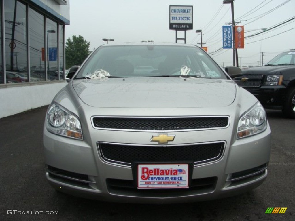 2008 Malibu LS Sedan - Silverstone Metallic / Titanium Gray photo #2