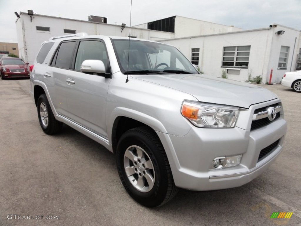2010 4Runner SR5 4x4 - Classic Silver Metallic / Graphite photo #4