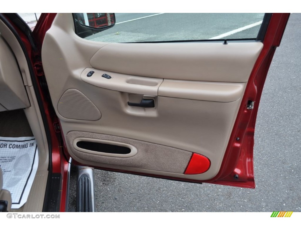 2000 Ford Explorer XLT 4x4 Medium Prairie Tan Door Panel Photo #50891368