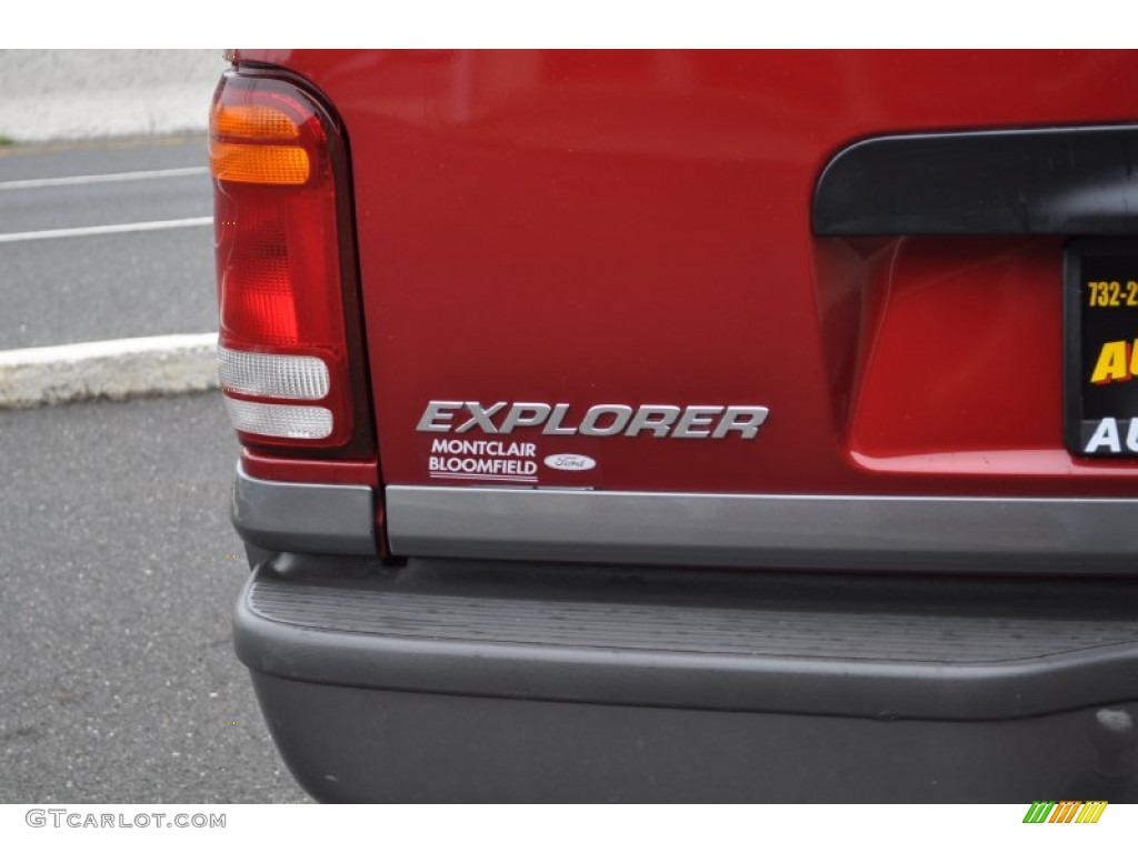 2000 Explorer XLT 4x4 - Toreador Red Metallic / Medium Prairie Tan photo #27