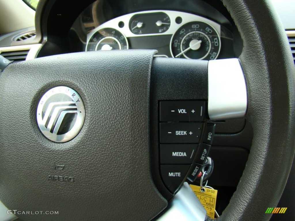 2009 Mercury Sable Sedan Controls Photo #50892100