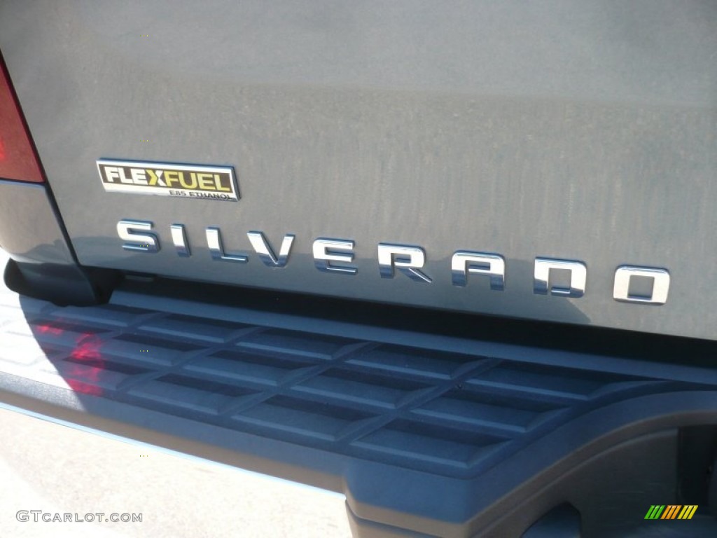 2007 Chevrolet Silverado 1500 LT Z71 Crew Cab 4x4 Marks and Logos Photo #50892301