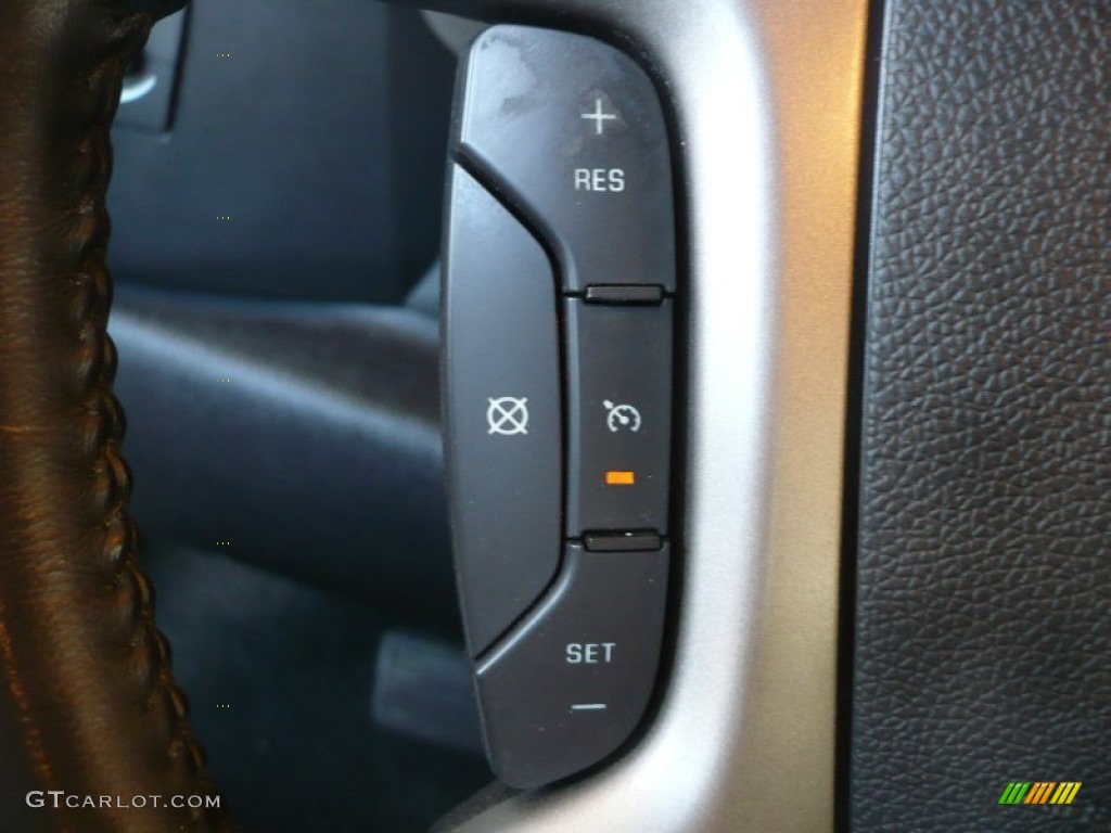 2007 Chevrolet Silverado 1500 LT Z71 Crew Cab 4x4 Controls Photo #50892436
