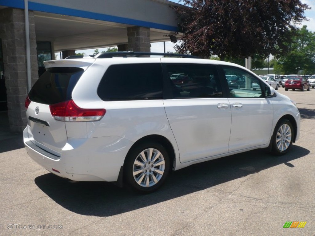 2011 Sienna Limited AWD - Super White / Bisque photo #6