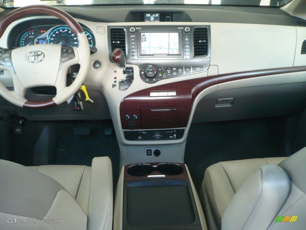 2011 Sienna Limited AWD - Super White / Bisque photo #18