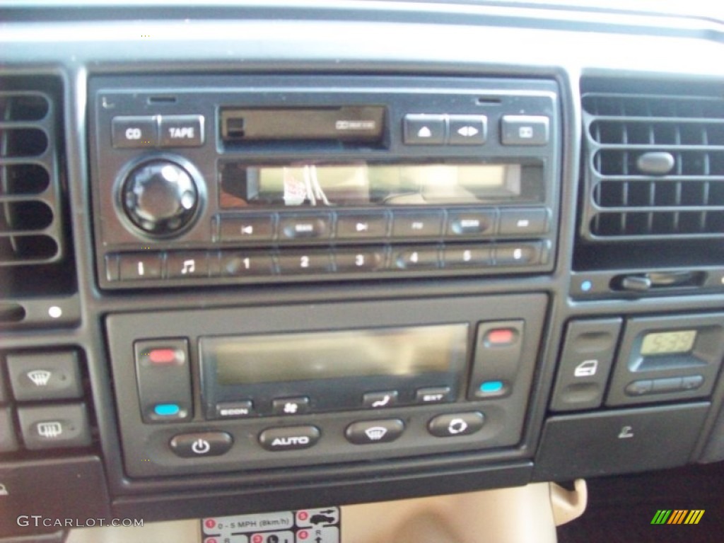 2003 Discovery SE - Oslo Blue / Alpaca Beige photo #12
