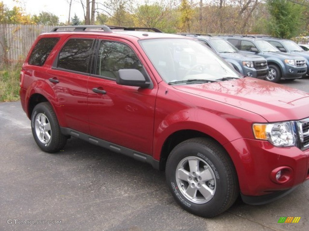 2011 Escape Limited V6 4WD - Sangria Red Metallic / Stone photo #1