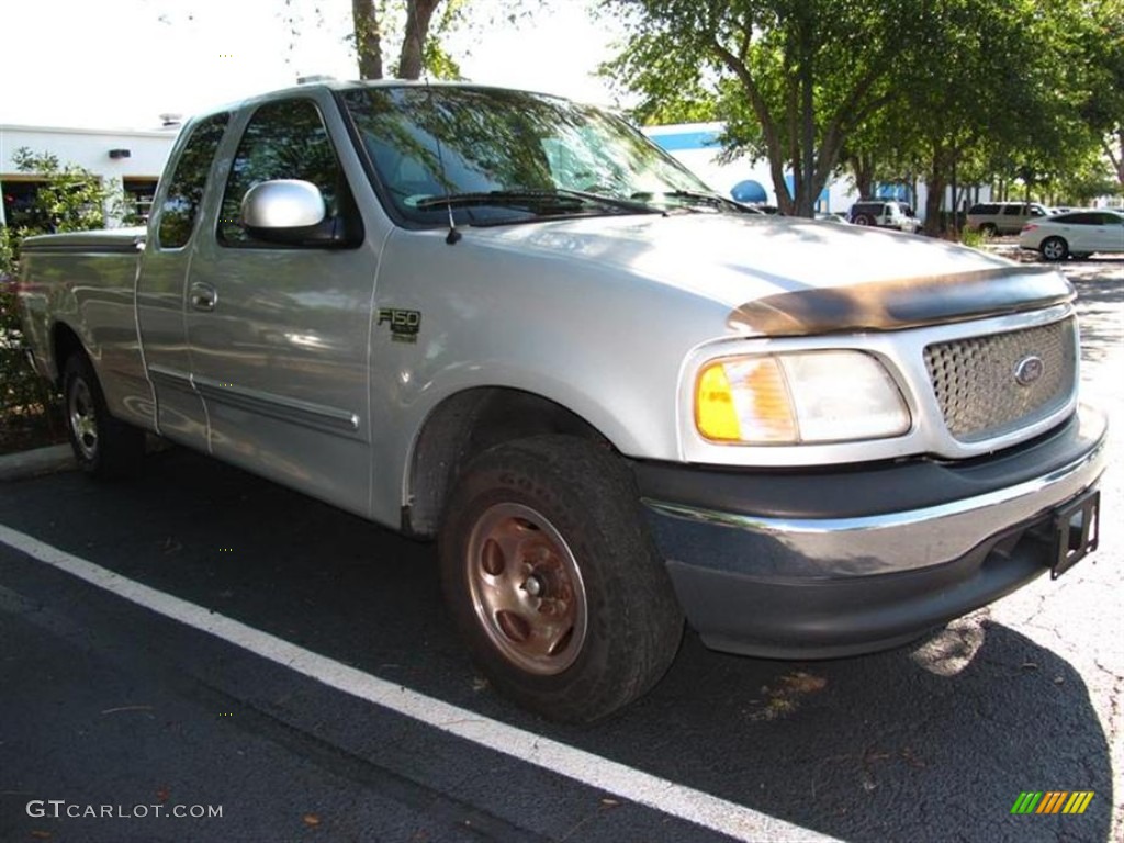 2001 F150 XLT SuperCab - Silver Metallic / Dark Graphite photo #1