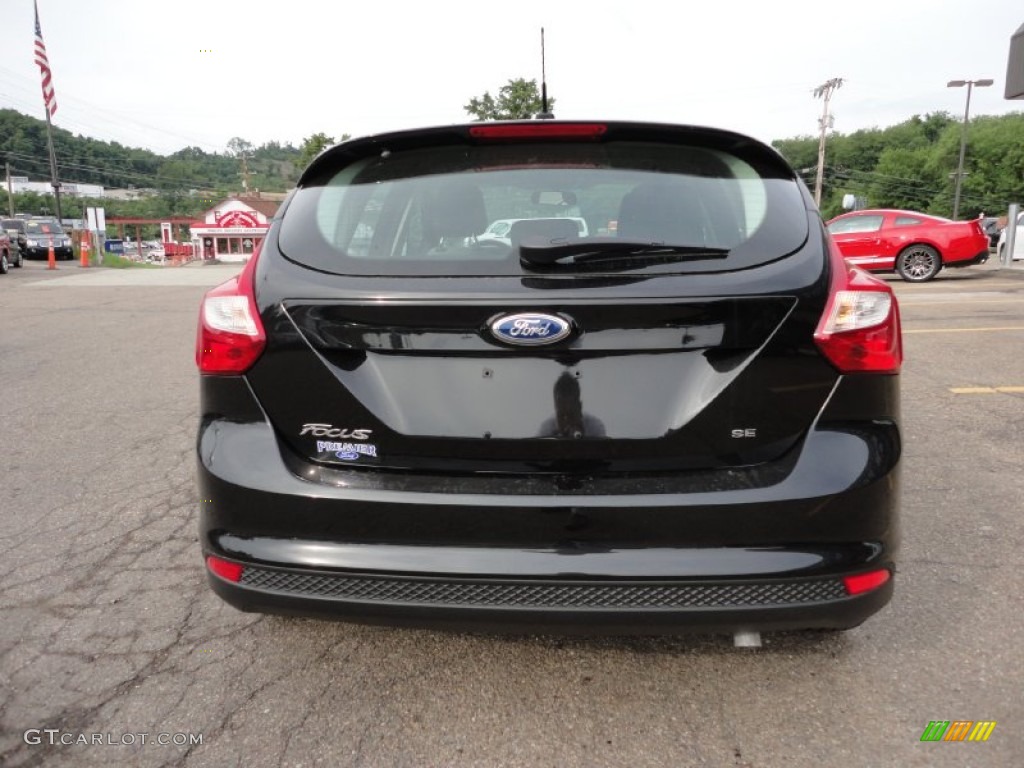 2012 Focus SE Sport 5-Door - Tuxedo Black Metallic / Stone photo #3