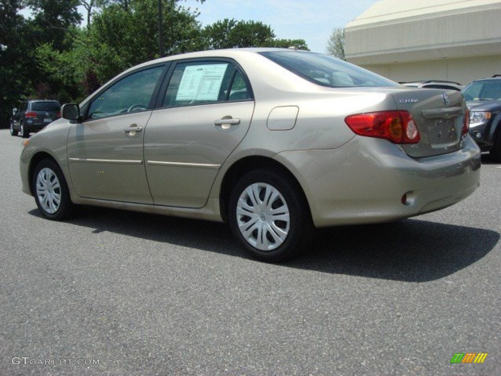 2009 Corolla  - Desert Sand Mica / Bisque photo #5