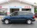 Patriot Blue Pearl - Caravan SE Photo No. 5