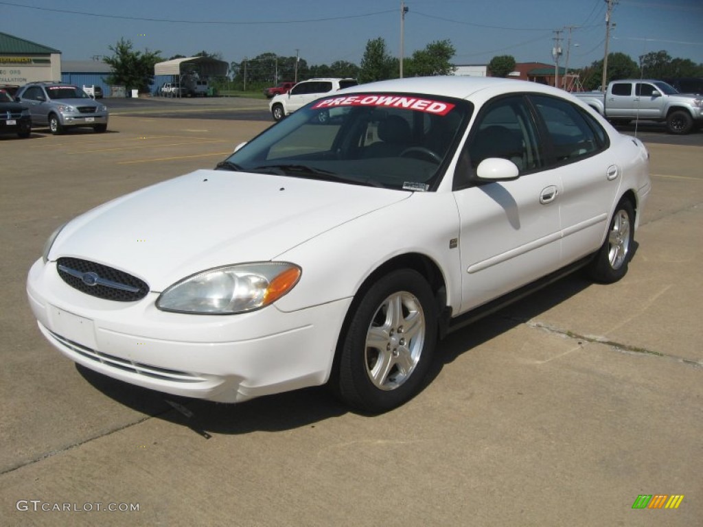 Vibrant White 2002 Ford Taurus SEL Exterior Photo #50902114