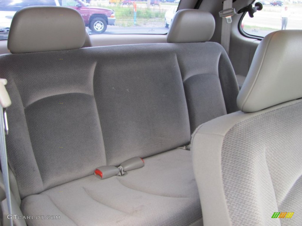 2002 Caravan SE - Patriot Blue Pearl / Taupe photo #16